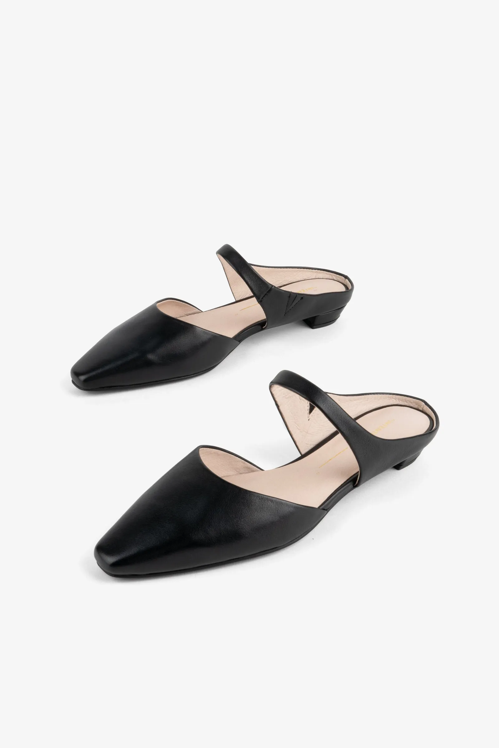 LOURDES SLIP ON MULE